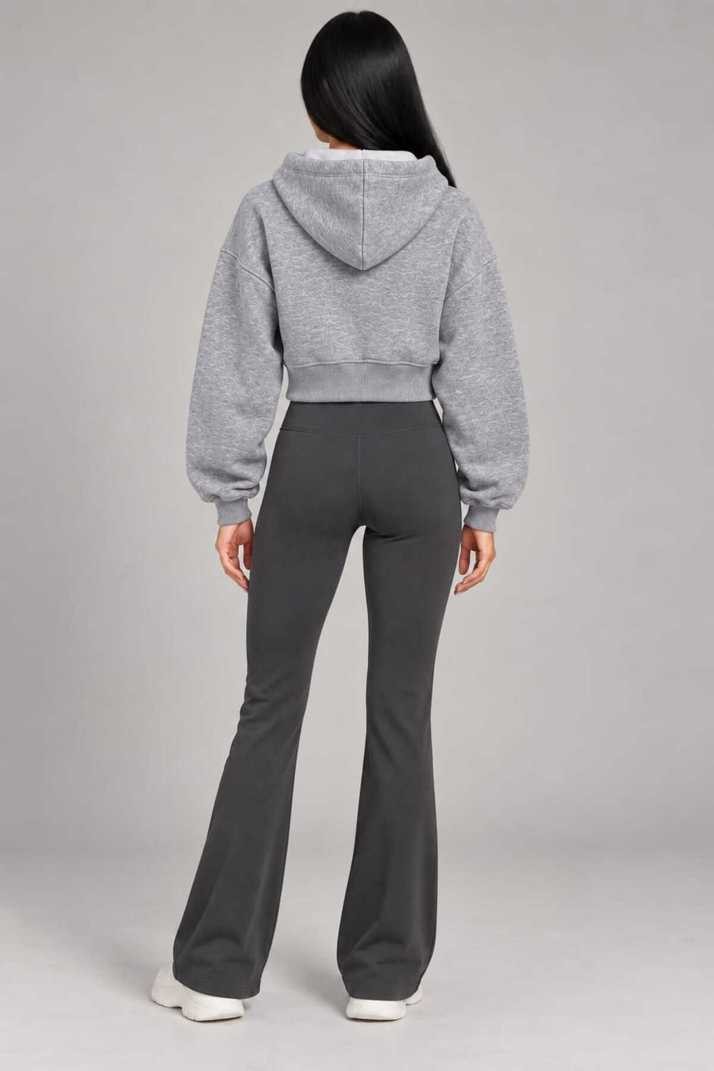 Kadın 3 iplik kapişon detaylı krop fermuarlı sweatshirt 1234