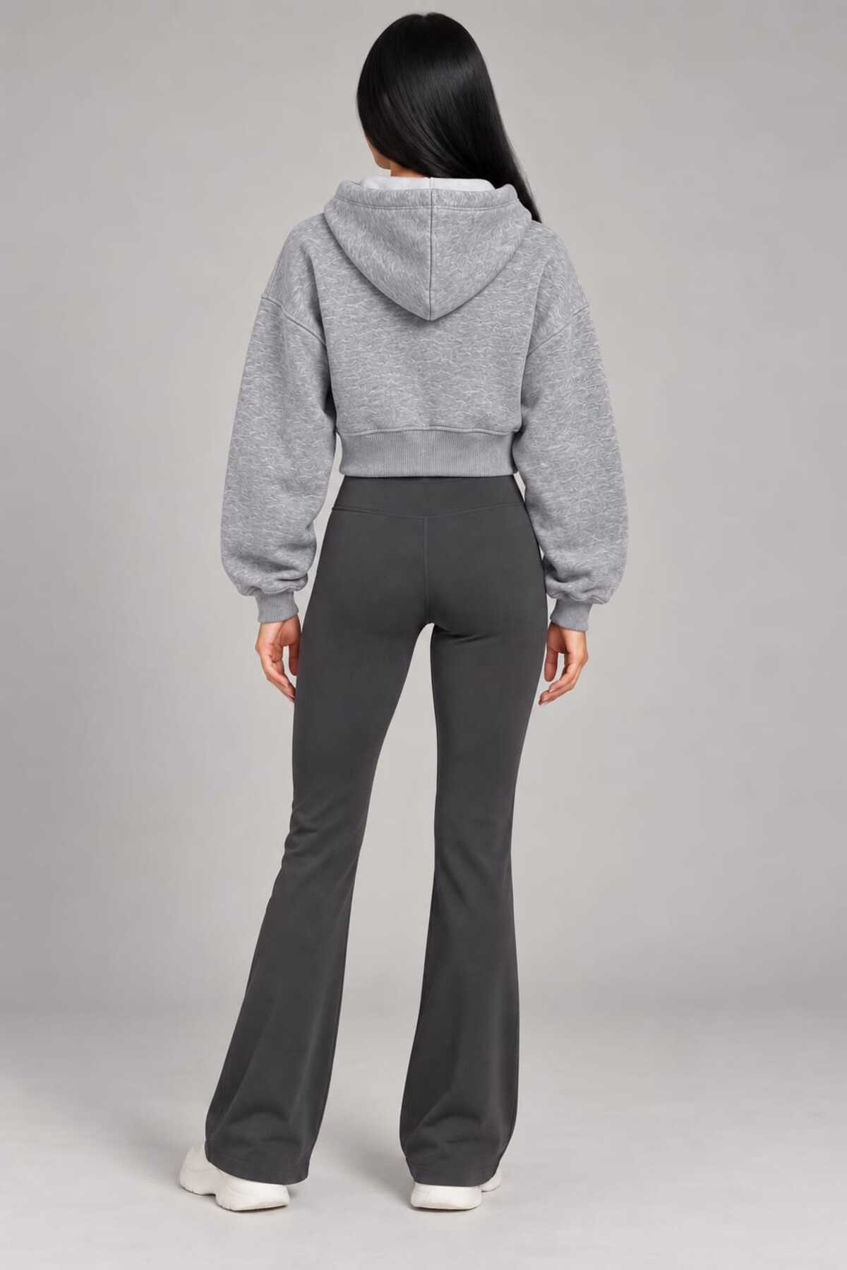 Kadın 3 iplik kapişon detaylı krop fermuarlı sweatshirt 1234
