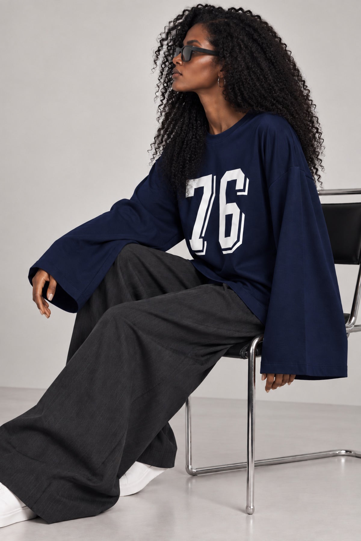 11020 Kadın Ön Baskı Detaylı Geniş Kol Penye Sweatshirt - Lacivert