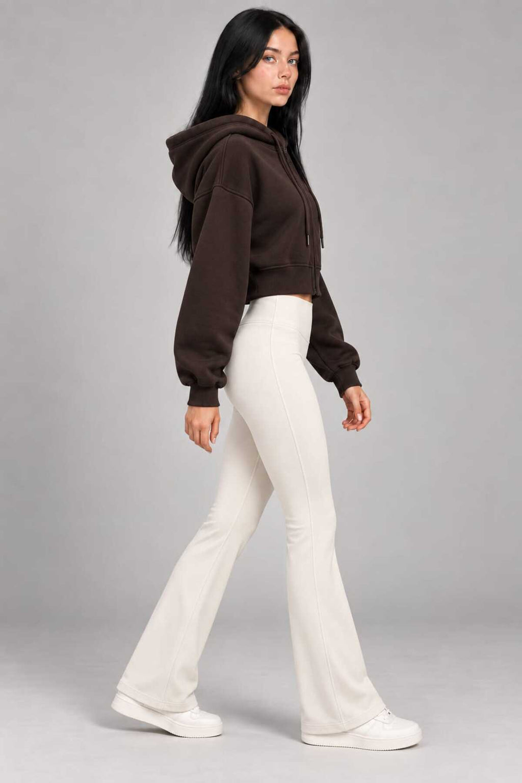Kadın 3 iplik kapişon detaylı krop fermuarlı sweatshirt 1234