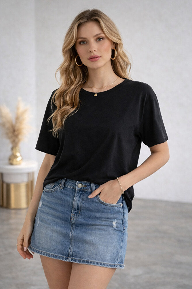 10889 Kadın Pamuklu Oversize Kalıp Sırt Dantel Detaylı T-Shirt