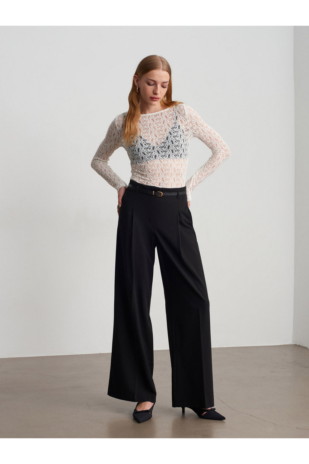 32763 Kayık Yaka Dantel Top-Ekru - Ekru