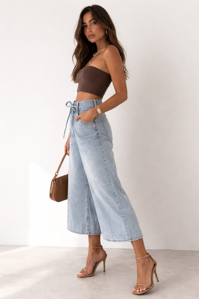 10907 Kadın Yıkamalı Kemer Detaylı Baggy Denim Şort Bermuda