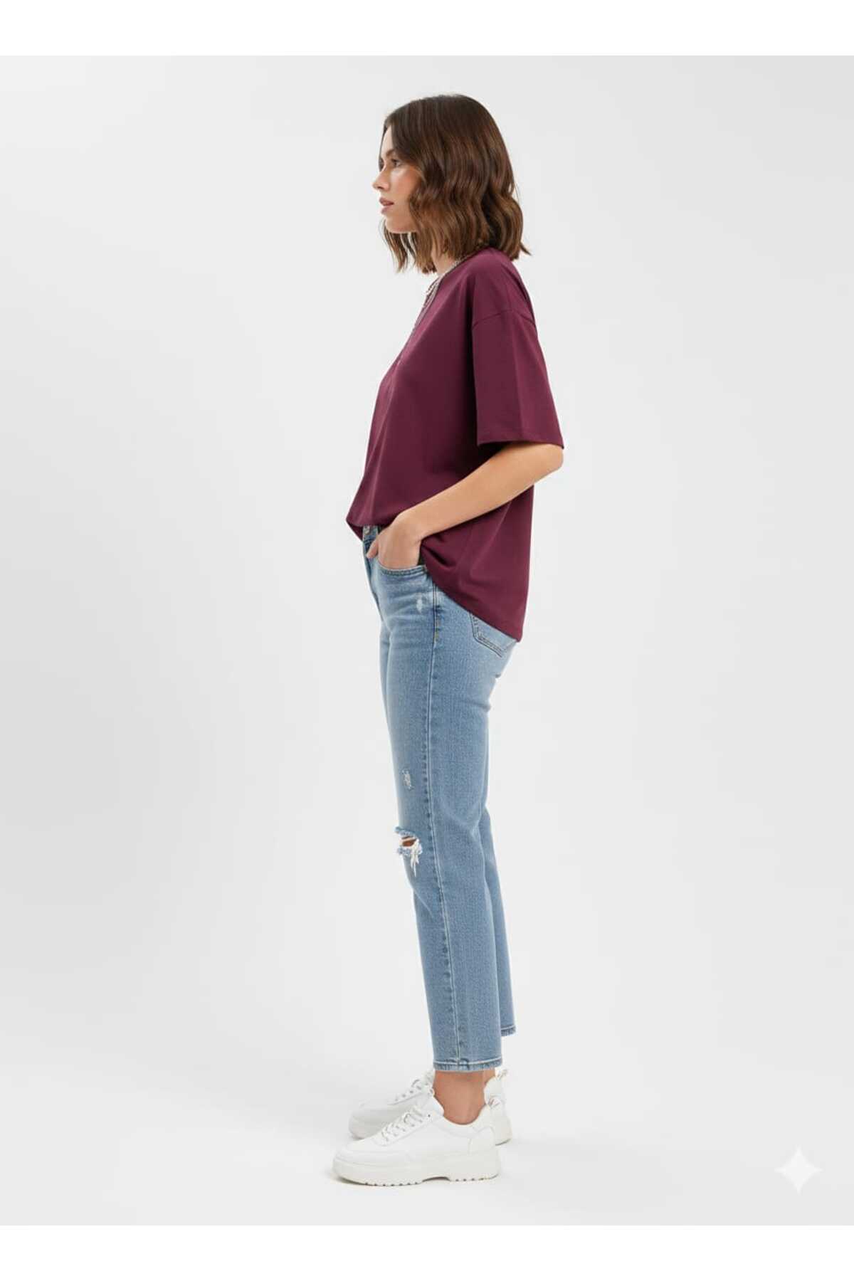 Kadın Kahverengi Bisiklet Yaka Basic Oversize T-Shirt - Bordo