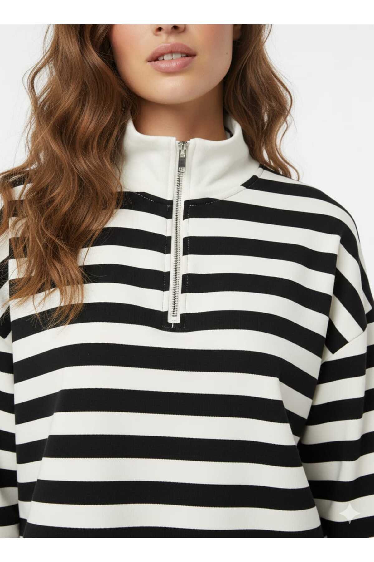 Kadın Polo Yaka Fermuarlı Siyah Beyaz Çizgili Oversize Sweatshirt Yumuşak Dokulu Rahat Kalıp - Siyah